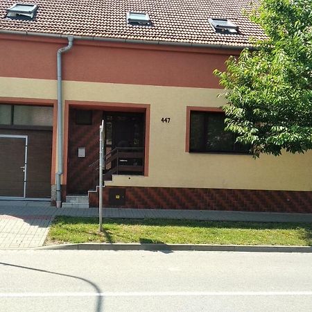 Ubytovani Dagmar Podivin Exterior photo